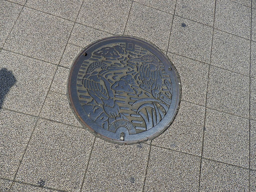 Manhole in Hino city