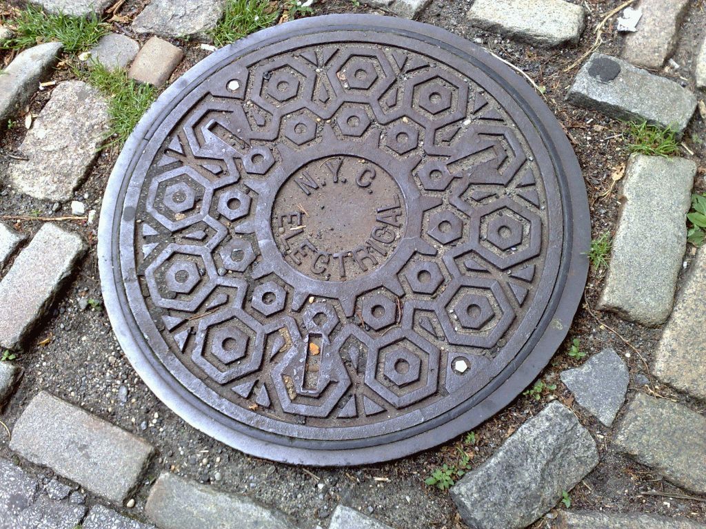 Manhole in Manhattan