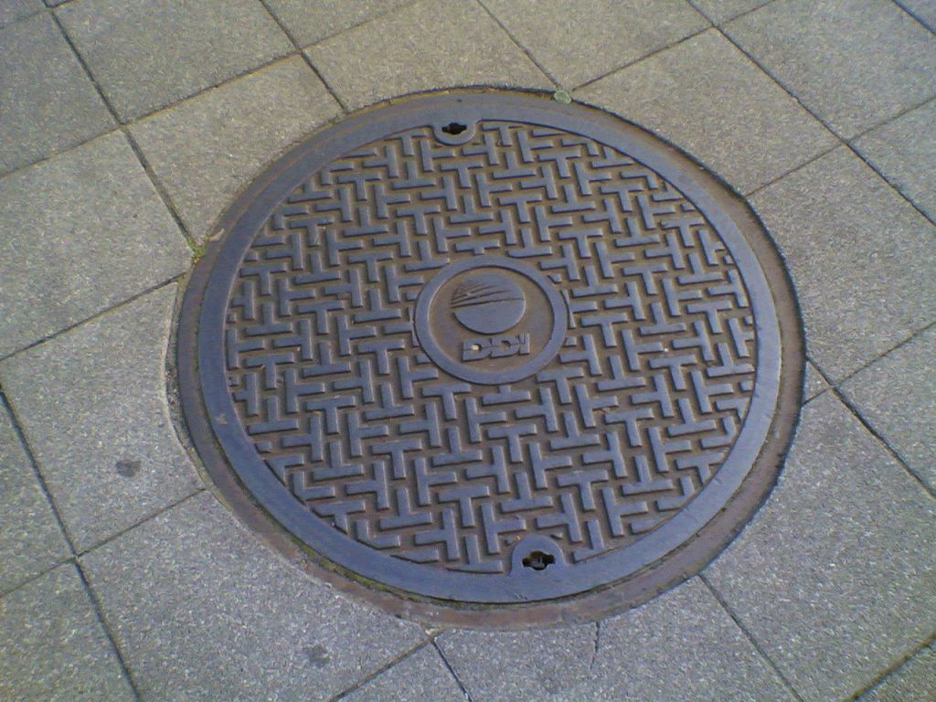 Manhole of DDI