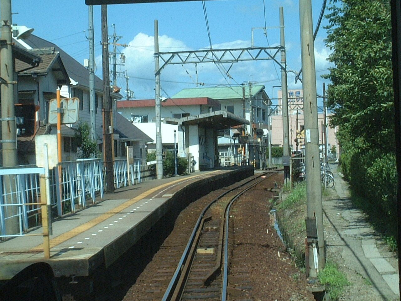 Nishi-Kuwana Sta.